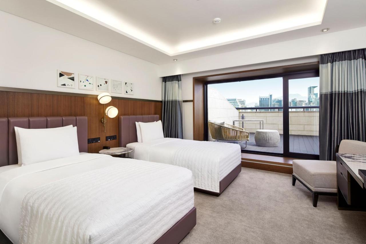 เลอ เมริเดียน โซล Hotel ภายนอก รูปภาพ